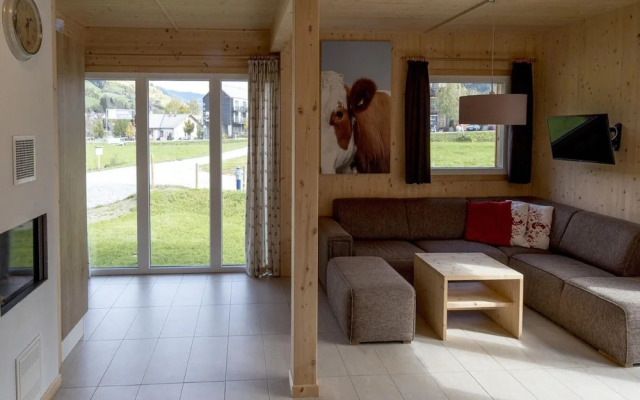 Lively Chalet Near Ski-slope