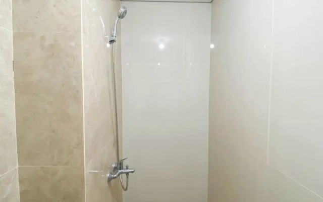 Good Place and Cozy Studio at Transpark Cibubur Apartment