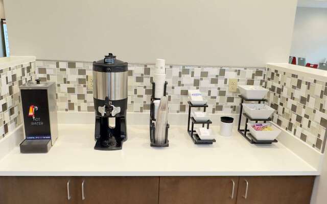La Quinta Inn & Suites by Wyndham Jackson/Cape Girardeau