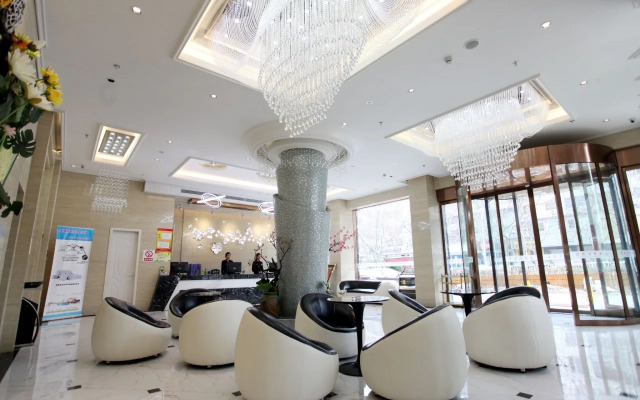 Gangcheng Hotel