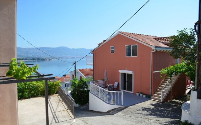Apartments Villa Mila Mastrinka
