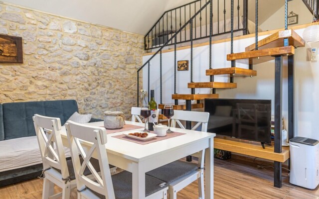 Amazing Home in Zaton With 1 Bedrooms and Wifi