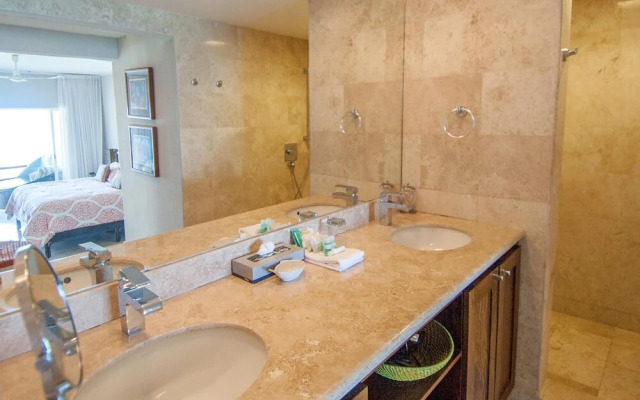 Camino Real Zaashila