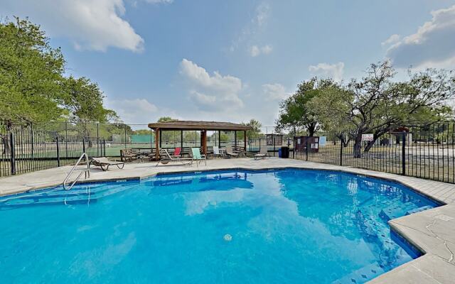 1013cove 3 Bedroom Home