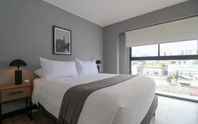 w Elegant 2BR w Great Deco in San Isidro