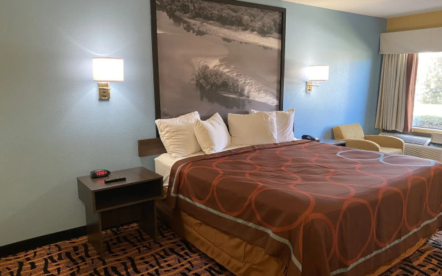 Super 8 by Wyndham Olive Branch