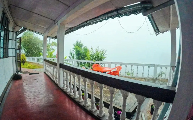 Denzong House and Restaurant
