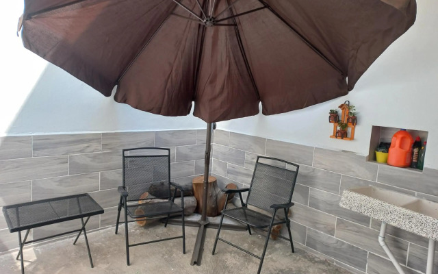 Bonito depto con patio y oficina a 7 minutos caminando AICM