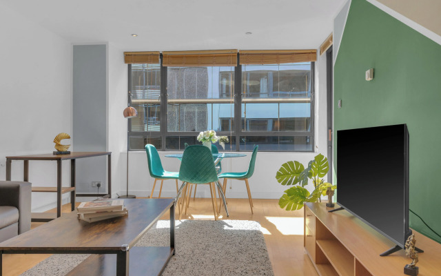 One Bed Serviced Apt in Farringdon