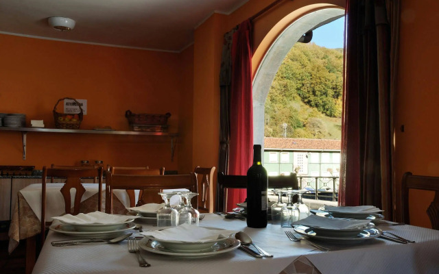 Hotel Los Acebos Cangas