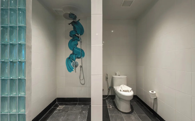 Sunrise 7BR Luxe Villa Sea View V151