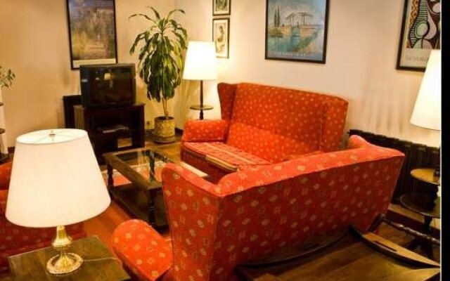 Hotel Caupolican