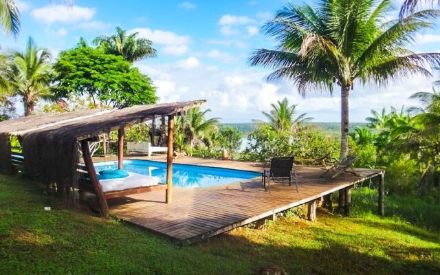 Art Jungle Eco Lodge