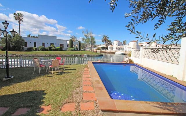 BASIC CONFORT Casa Tordera 24E