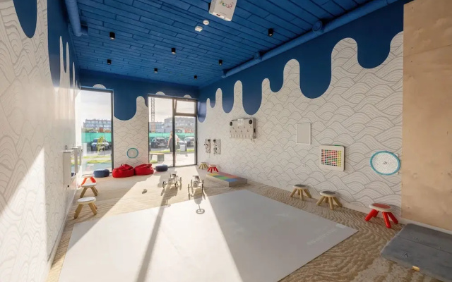 Polanki Aqua By Renters Prestige