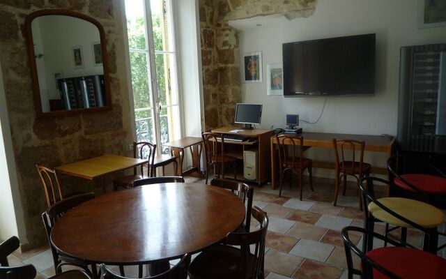 Hotel Altair - Hostel