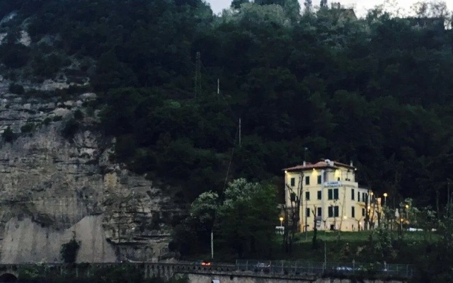 Villa del Sasso