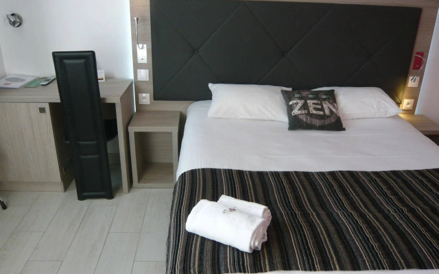 Hotel Port Beach