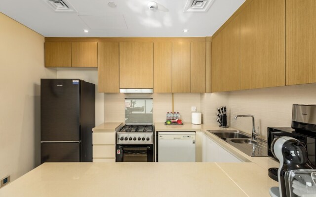 Waves - Spectacular Seaside Retreat Apt With Views