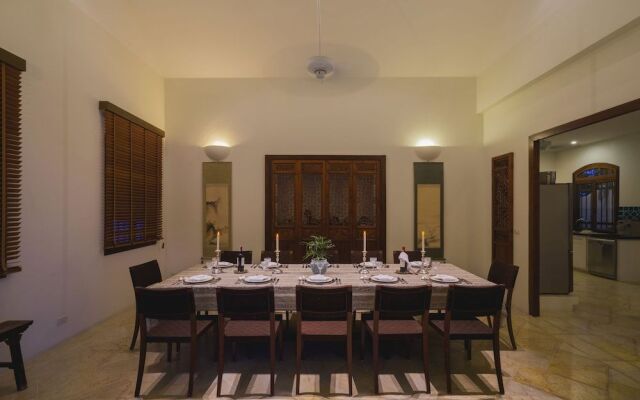 Luxury Beach Front Noble House Villa