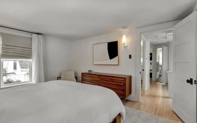 Philadelphia Street 108