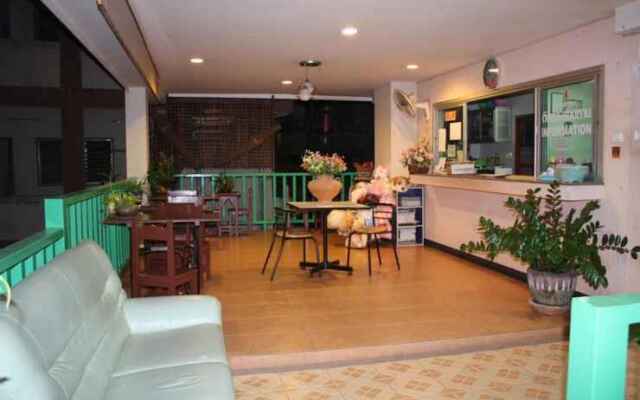Tamarind Residences Serviced Apartment