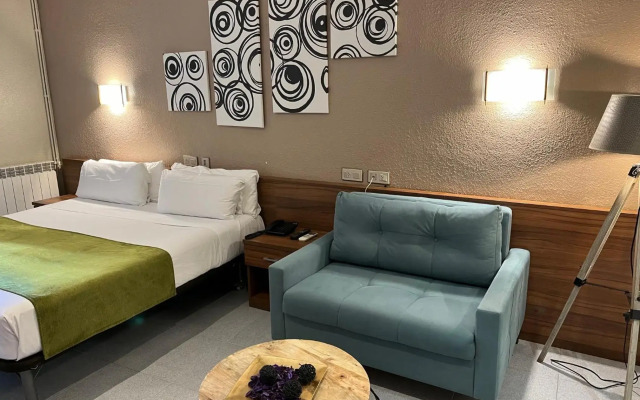 Aneto Hotel