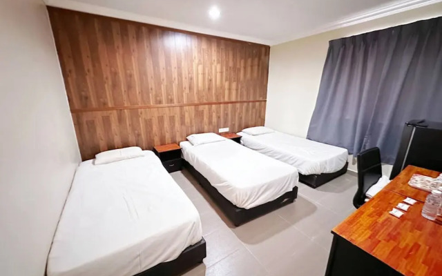 OYO 91150 Hotel Tasik Utama