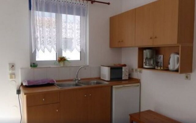 Acapulco Apartments