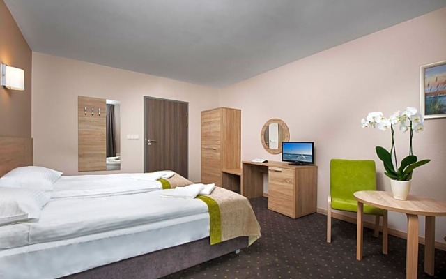 Hotel Szafir