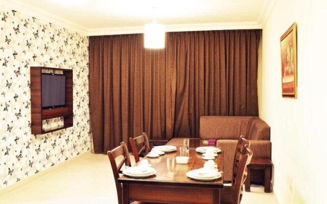 lancaster hotel apartments-Gardens