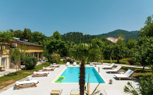 Natura Bungalows