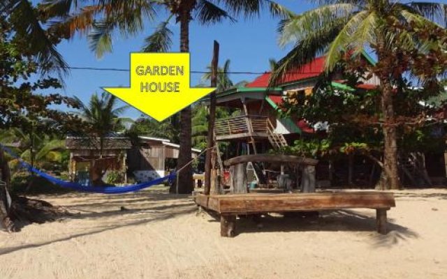 Beach House Kr Samloem - Dancing House