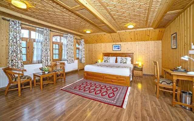 Shaw Inn