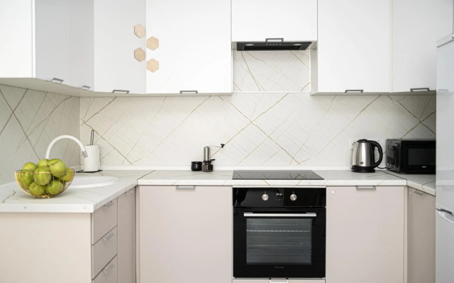 SunSet (СанСет) на улице Героя Советского Союза Аристархова