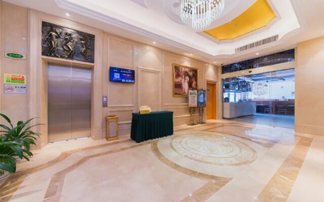 Vienna Hotel Shenzhen Jixiang Metro Staion