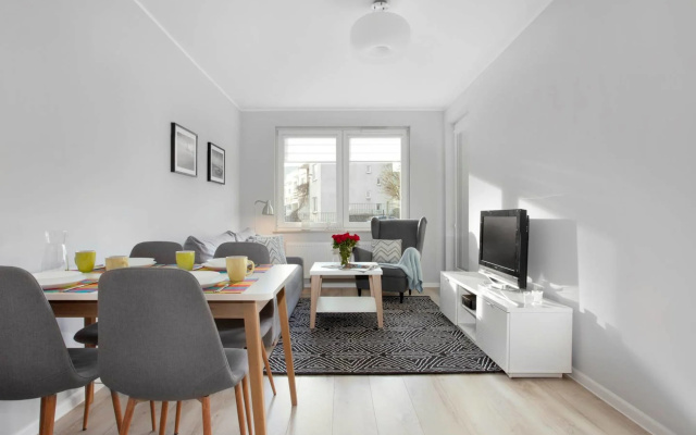 Bright apartment near the beach with a terrace