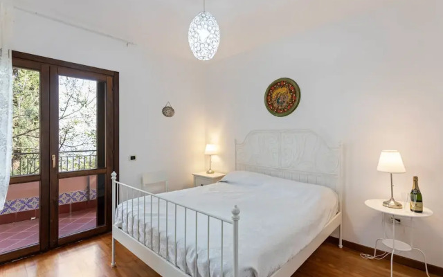 Fontana Vecchia Experience - Parking and Seaview