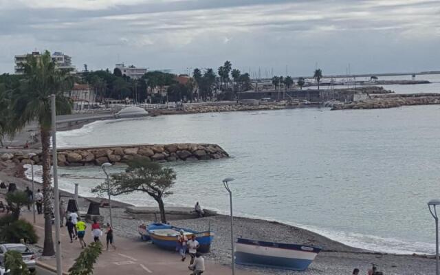 Appartements Au Cros De Cagnes