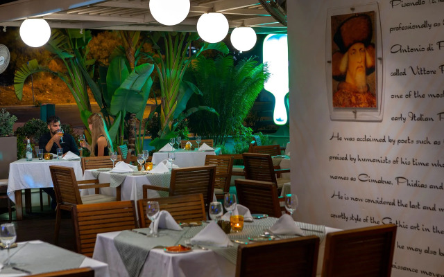 Melissi Beach Hotel & Spa