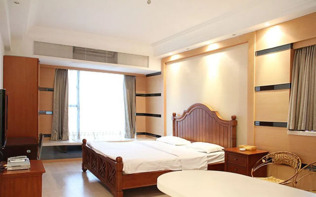 Private-enjoyed home HuiFeng Apartment Hotel