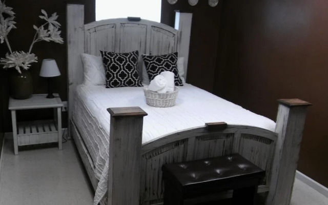 Bishop's Bed Breakfast & Beyond