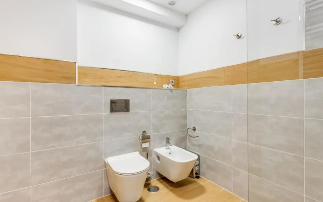 New 1 BR apartement on the sea in Marbella.