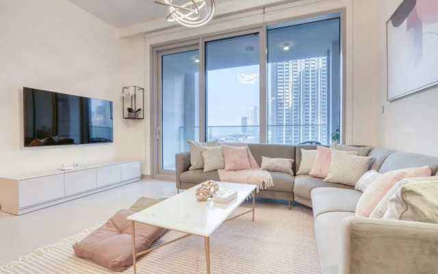 City Living at Its Best Near Burj Khalifa