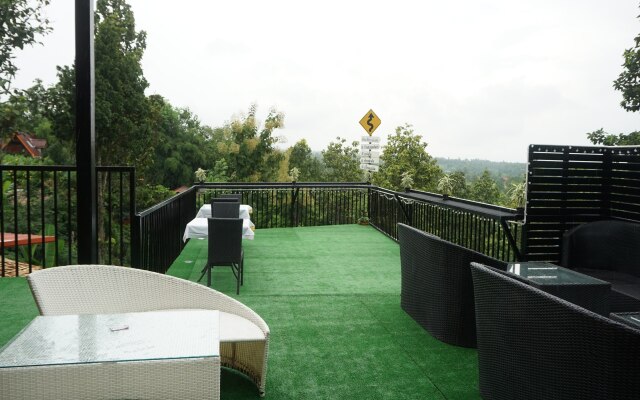 Baansuan Chomchun By Zuzu