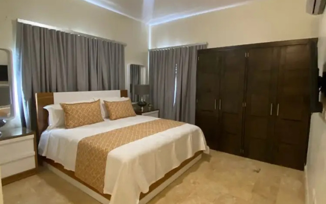 Luxury 5 Bedrooms Villa in Hispañola -sosua