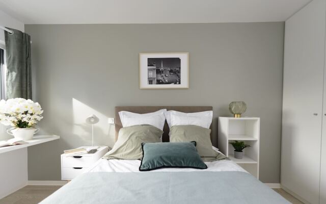 Hotel Les Portes De Paris