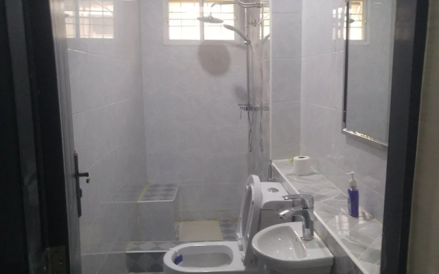 De Marshall Hotel and Apartments