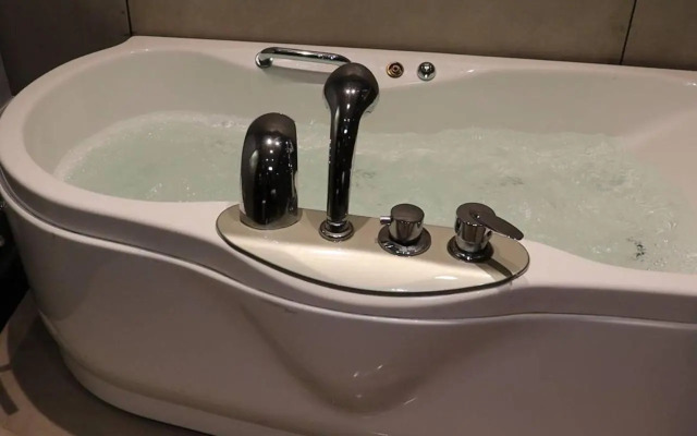 Hotel Welcome Palace