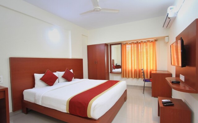 OYO 9653 Ample Premium Suites